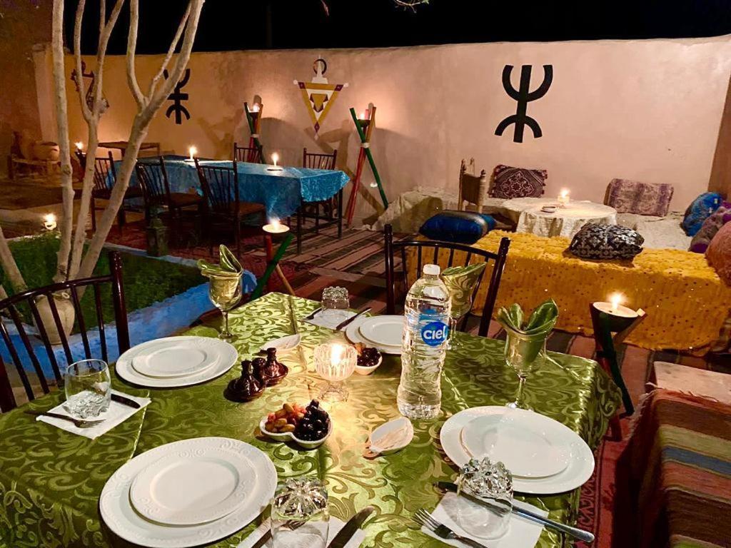 Riad Assia โฟอัม ซกูด ภายนอก รูปภาพ