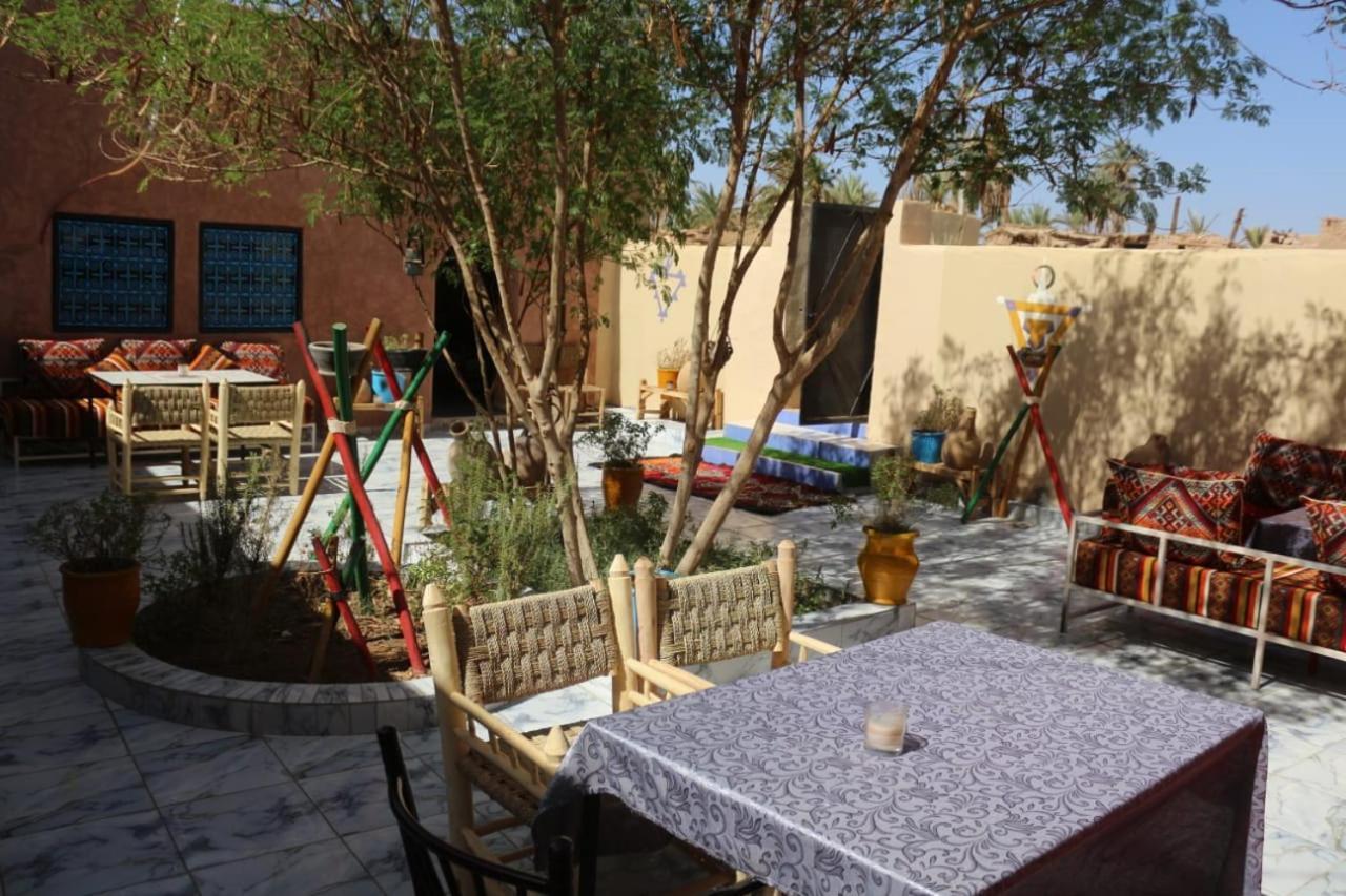 Riad Assia โฟอัม ซกูด ภายนอก รูปภาพ